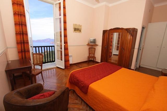 Hotel Les Roches Rouges Piana  Rom bilde